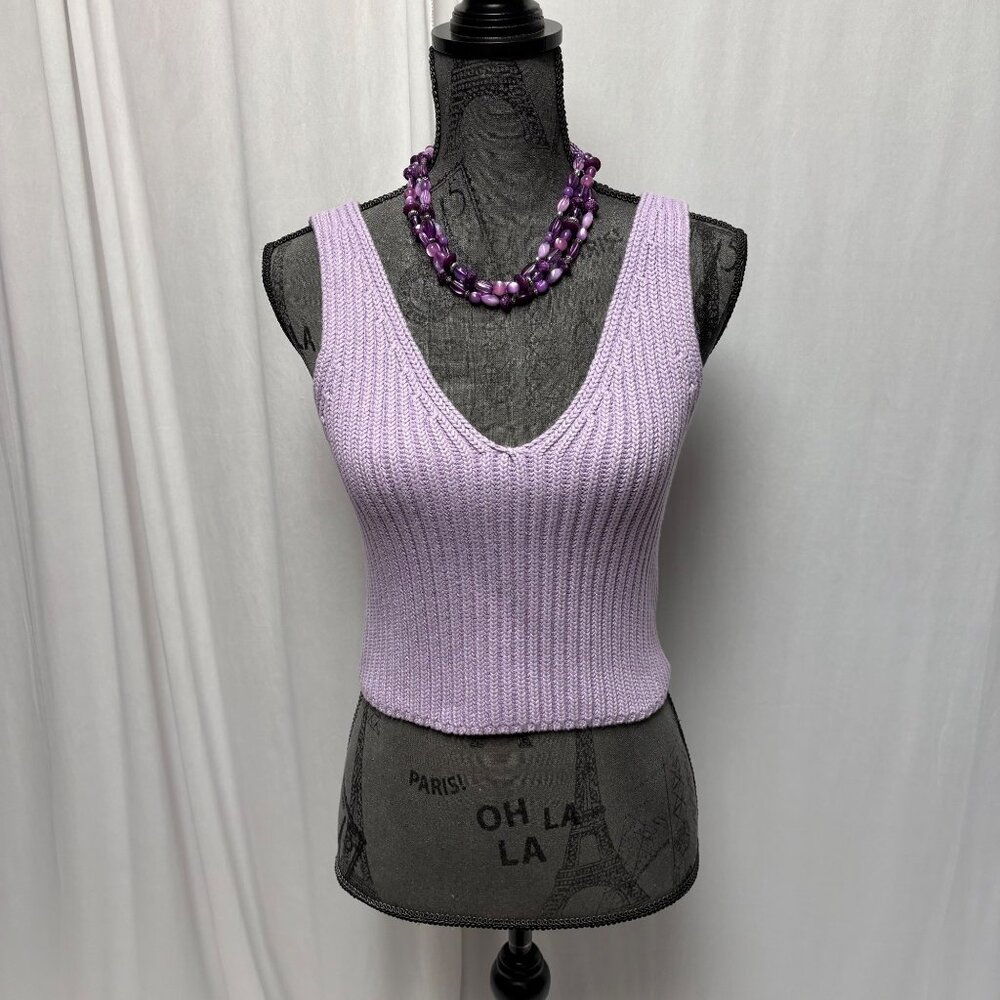 The Drop Sylvie Top Womens Sz Medium Lavender V-Neck Cropped Sweater Tank NEW